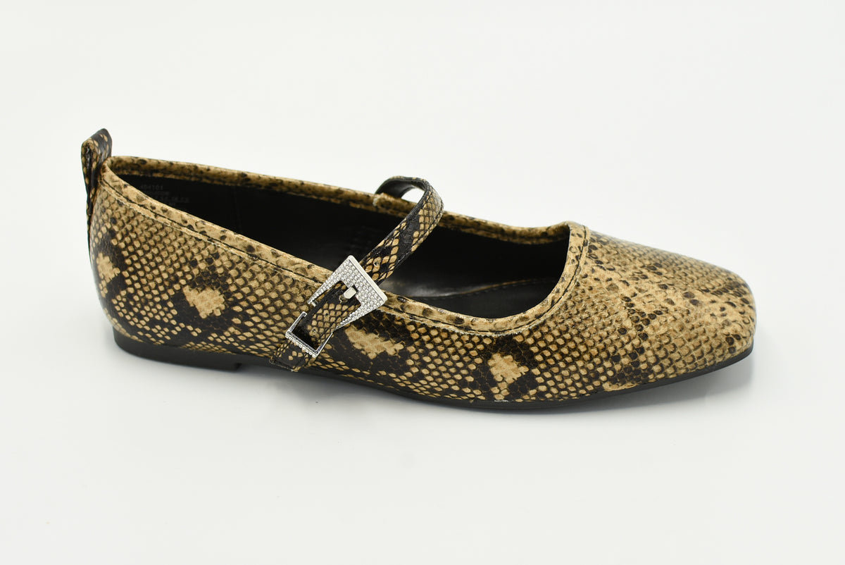 Goiania Flats  Vibora Camel