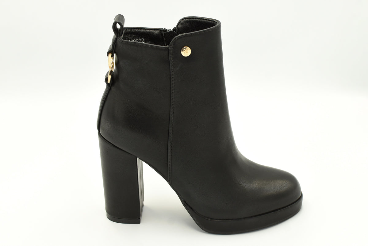 Nivala Botin Negro