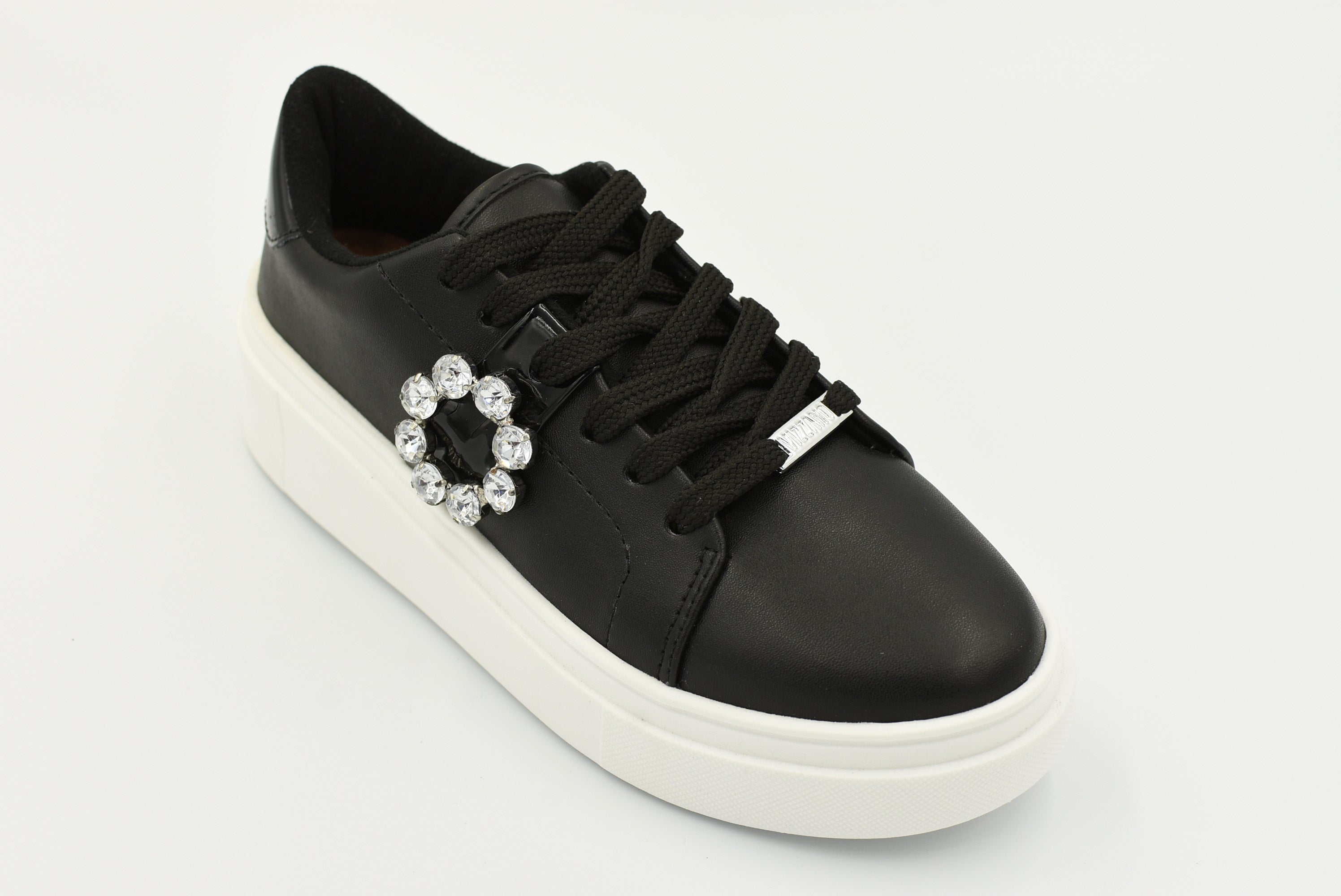 Frauenfeld Tenis Negro