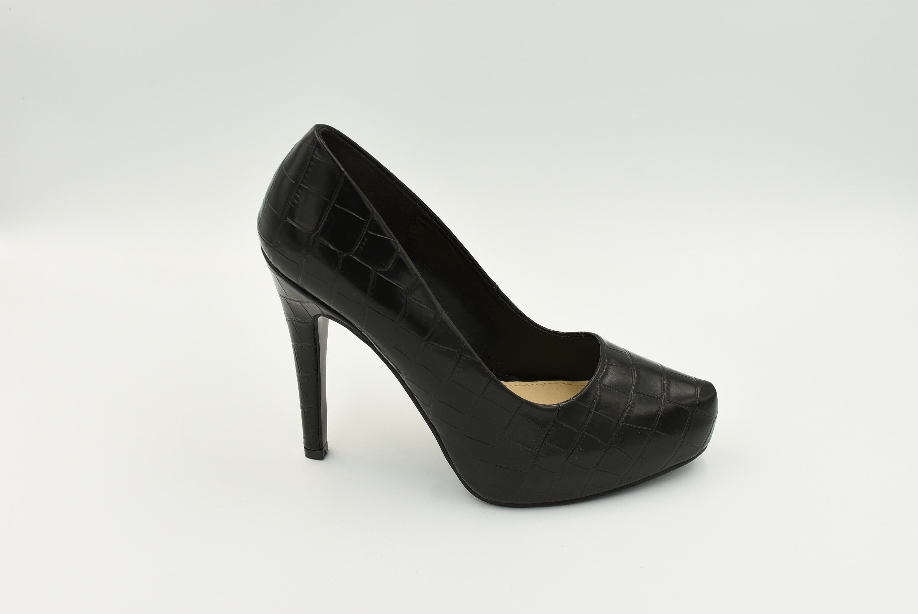Zapato Cerrado Alto Gra.Negro 0661