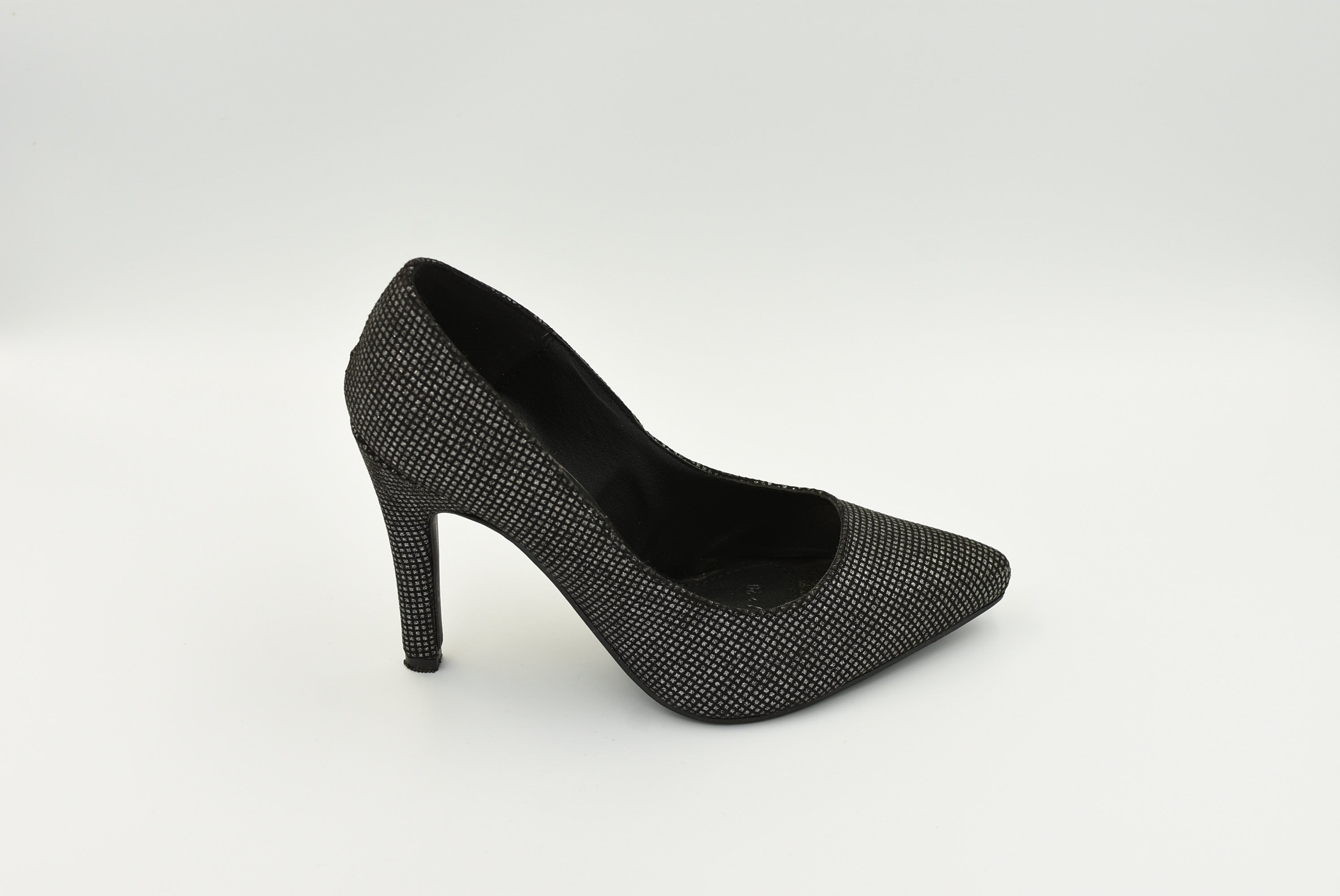 Zapato Cerrado Alto T.Ngo/Plata Jg1220