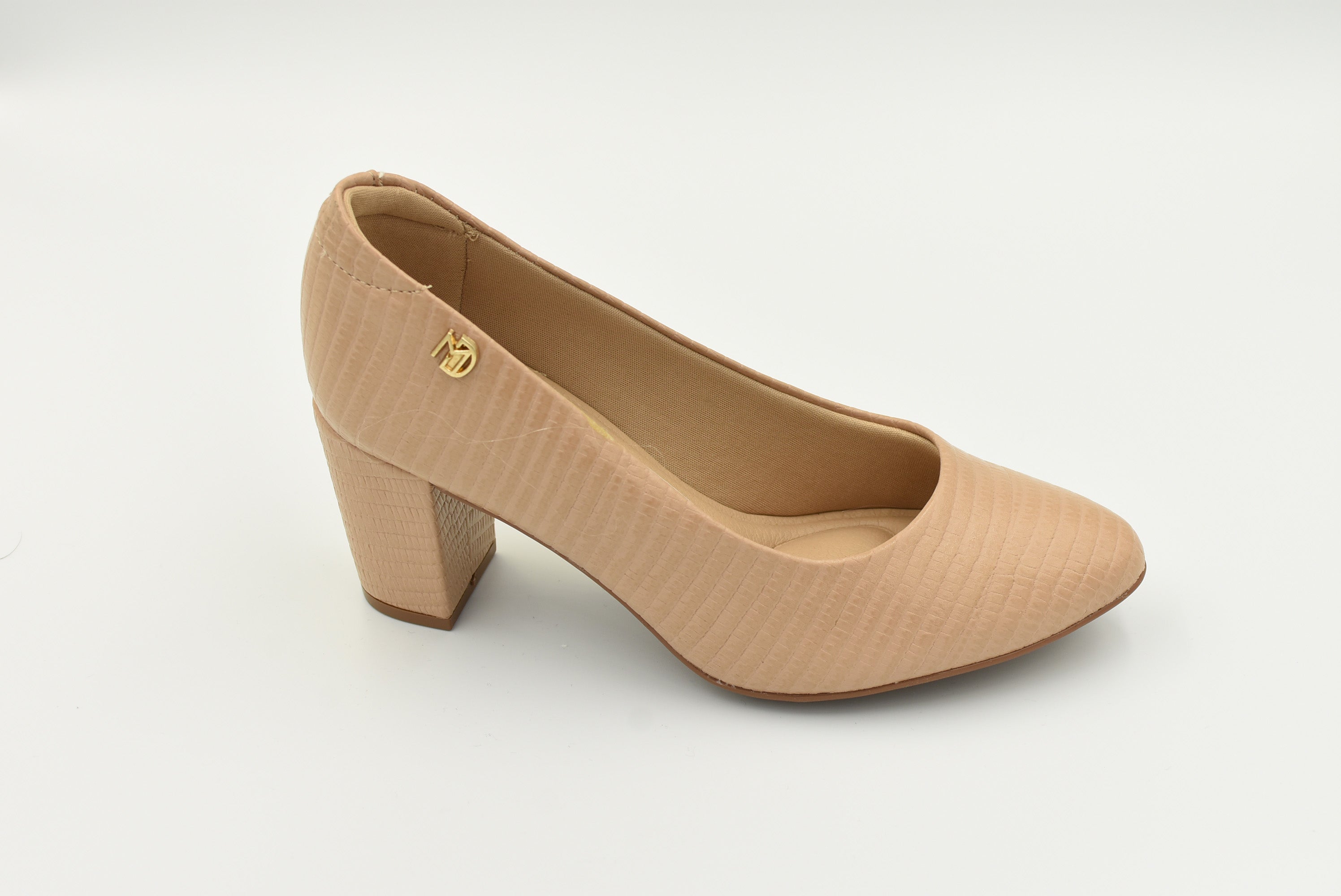 Zapato Cerrado Chico Porcelana 7373100