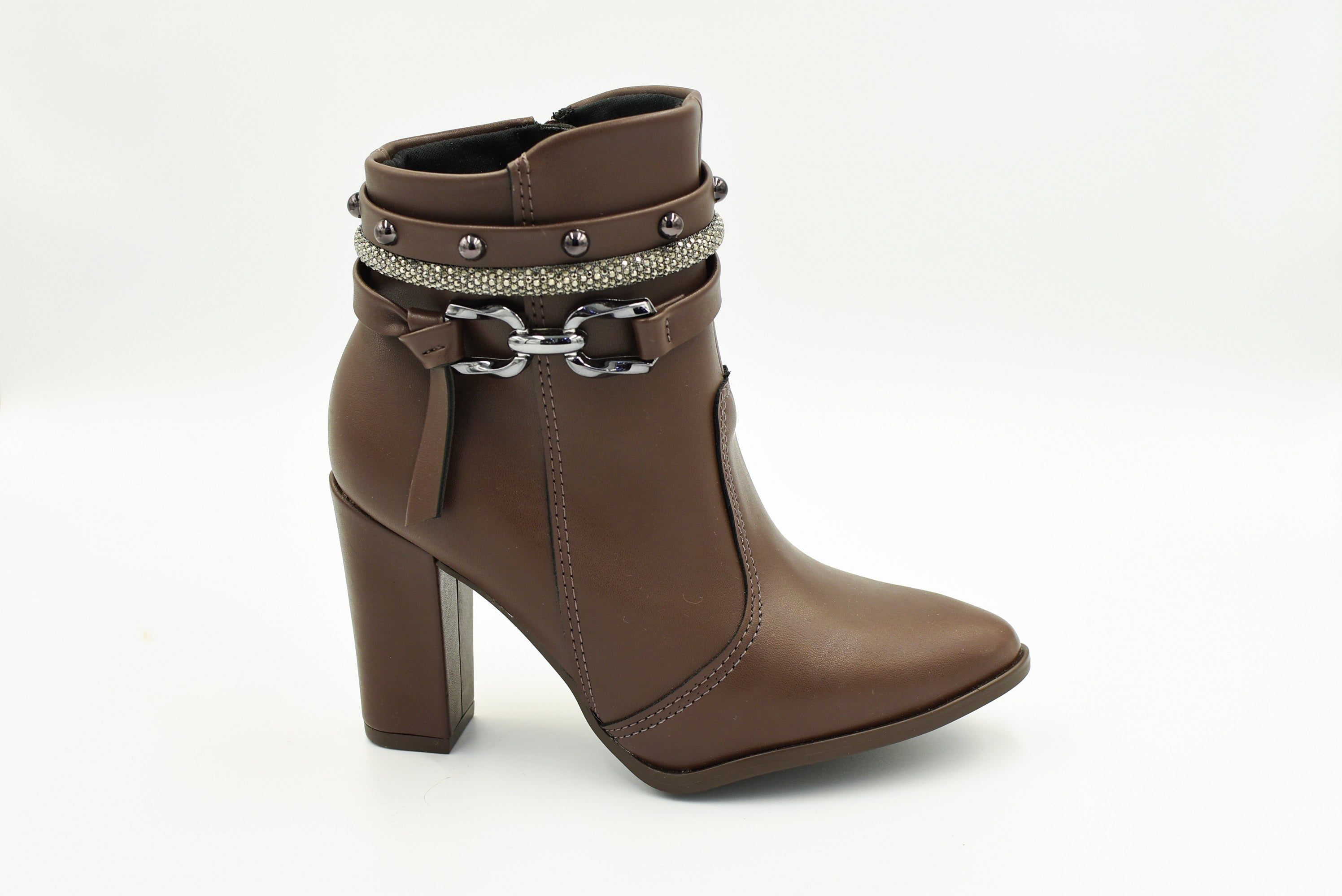 Fano Botin Alto  Cafe