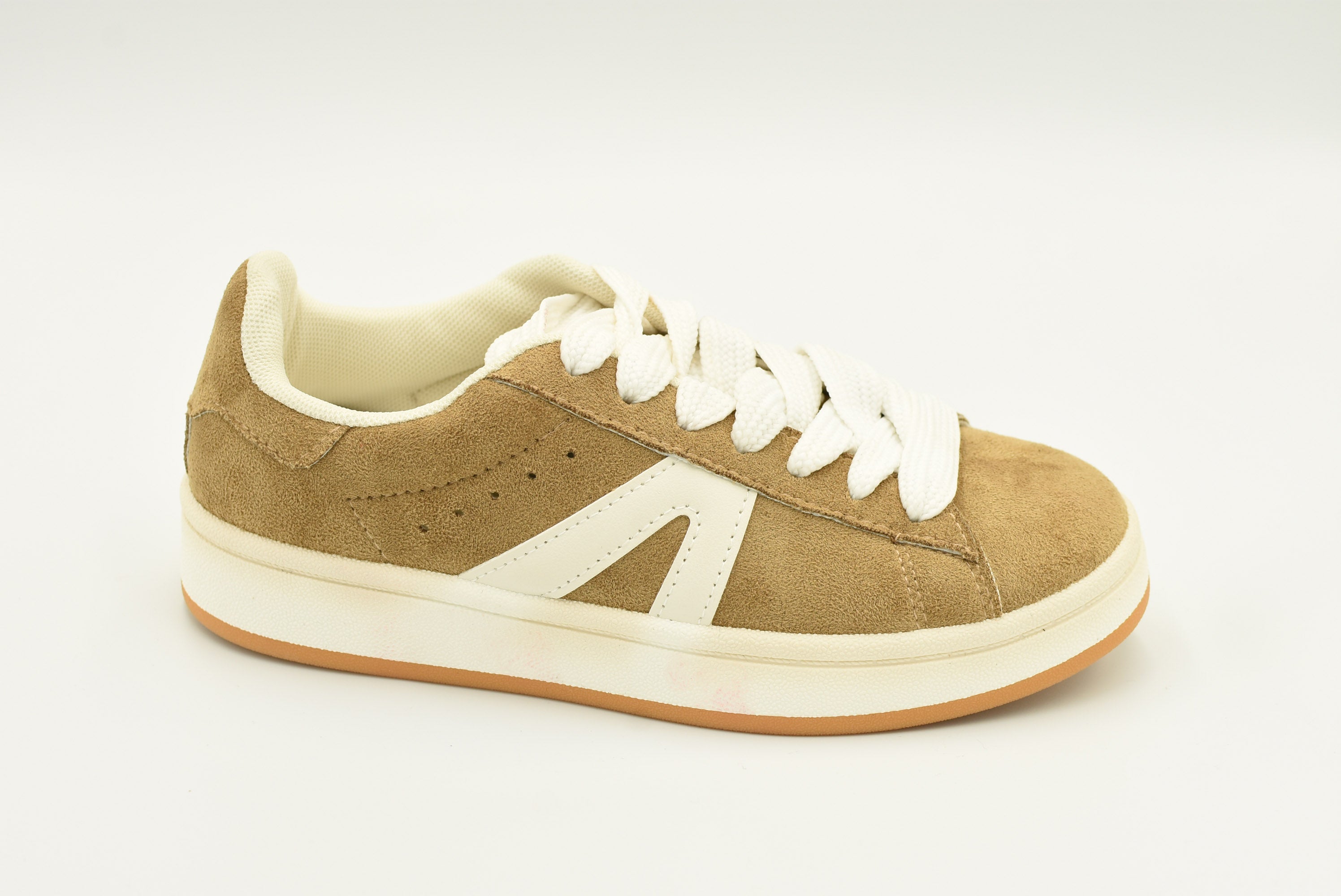 Avellino Tenis Camel