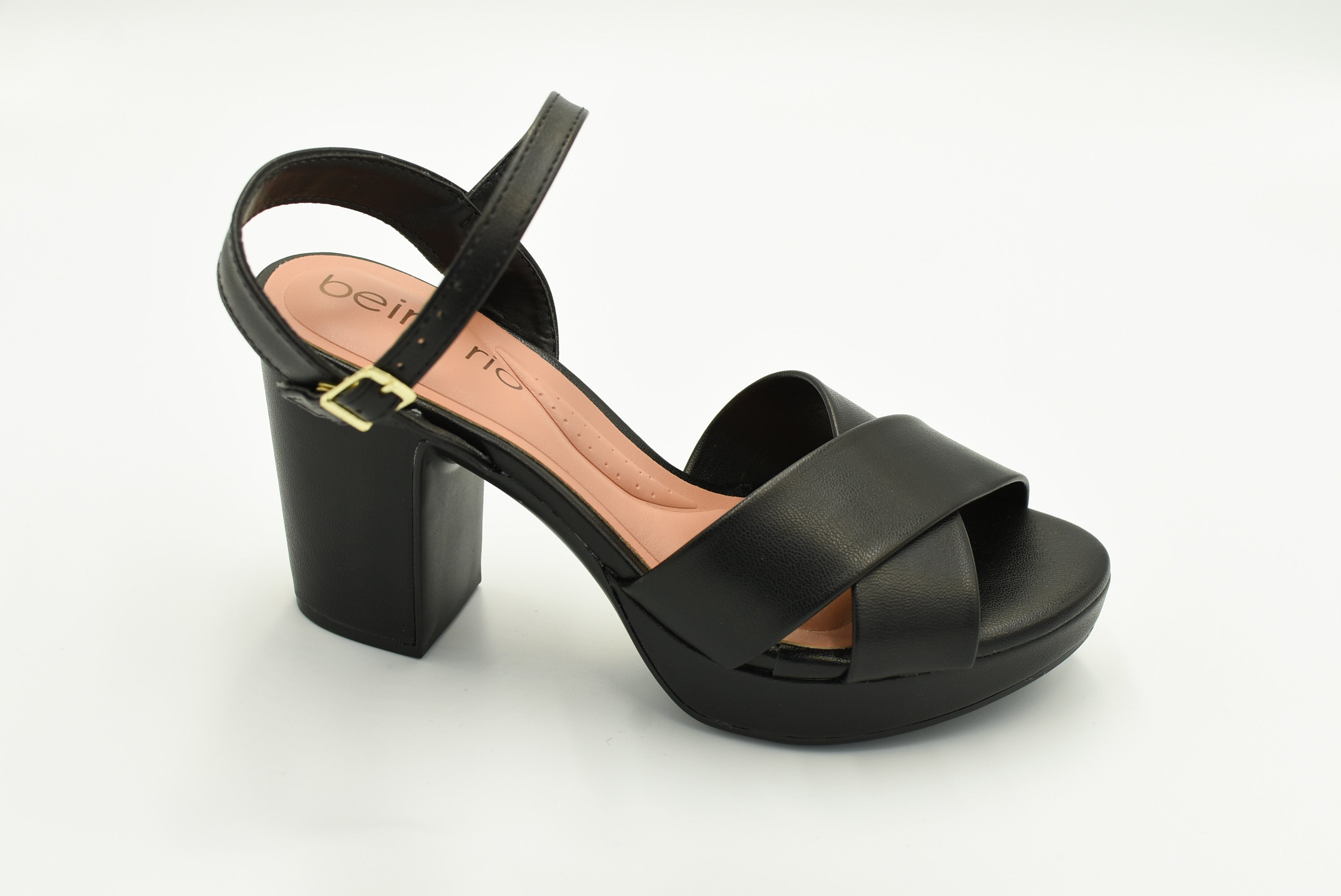 Libia Tacon Alto Negro