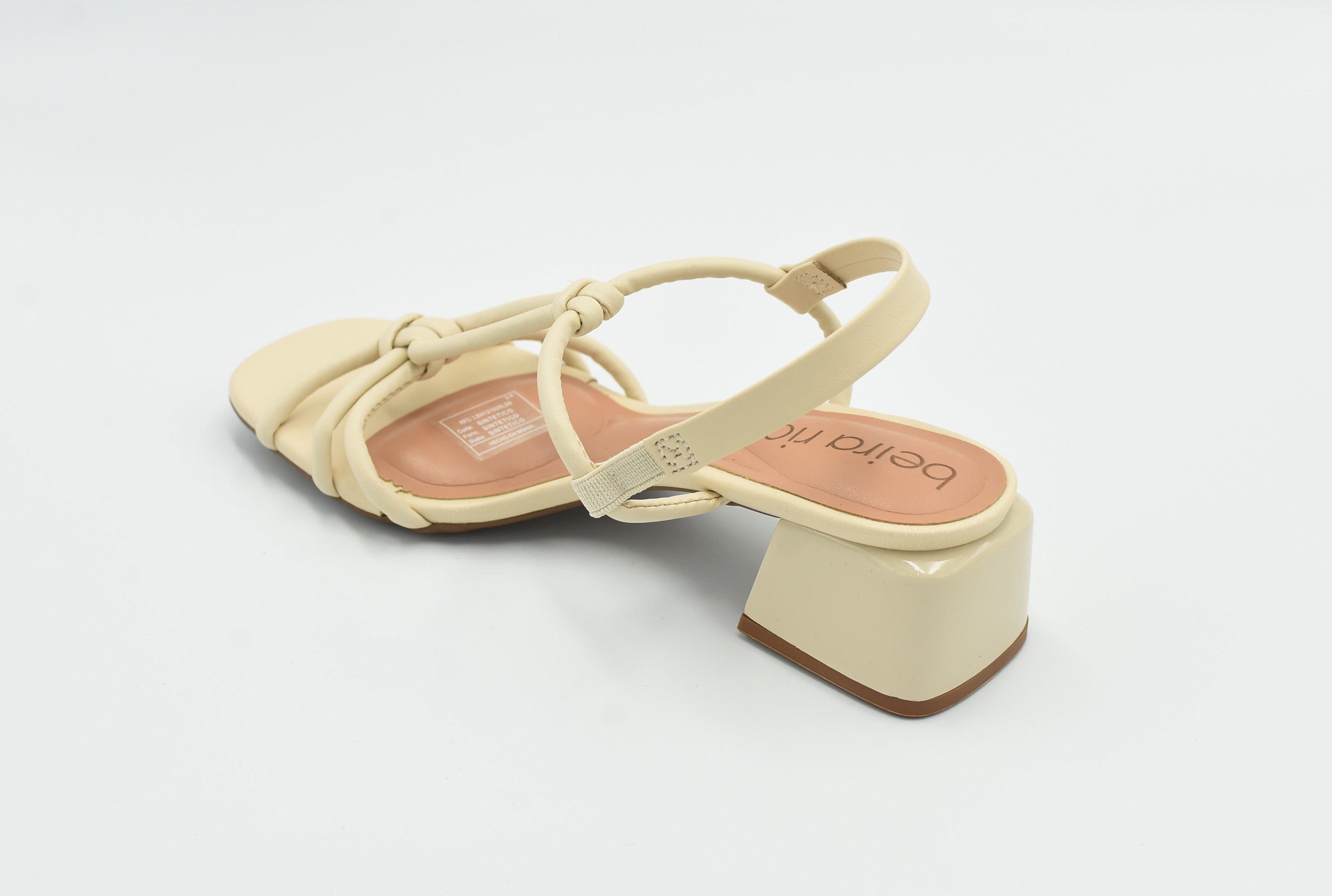 Nexpa Sandalia Crema